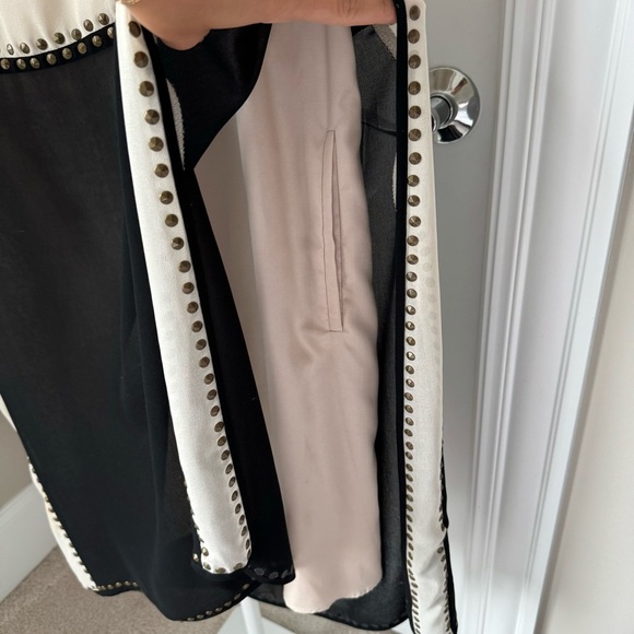 IVY + BLU CHIFFON BLACK & NUDE STUDDED DRESS - Picture 6 of 8